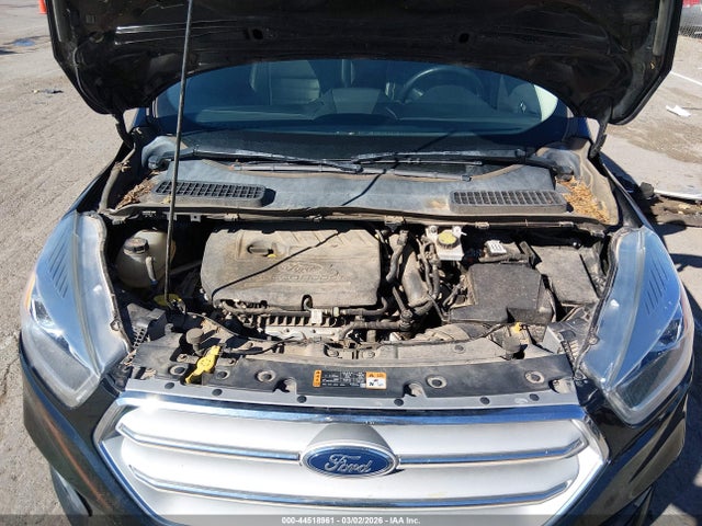 1FMCU9HD9JUB73339 Ford ESCAPE SEL