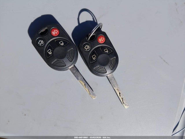 1FMCU9HD9JUB73339 Ford ESCAPE SEL