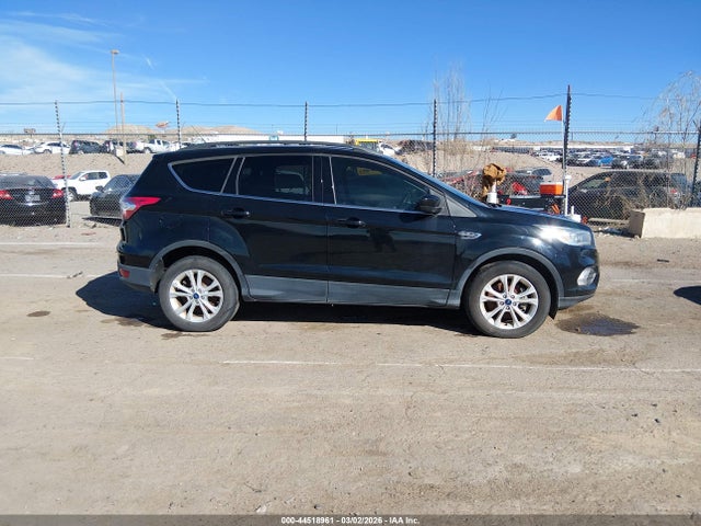 1FMCU9HD9JUB73339 Ford ESCAPE SEL