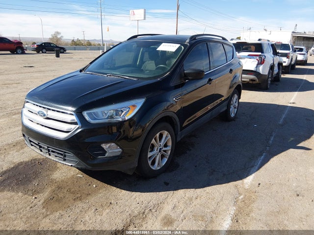 1FMCU9HD9JUB73339 Ford ESCAPE SEL