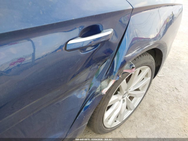 2018 Audi A5 2.0t Premium მანქანა იყიდება აუქციონზე, vin: WAUBNCF53JA052701, აუქციონის ნომერი: 44518978
