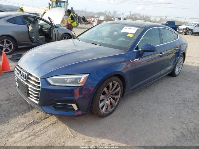 2018 Audi A5 2.0t Premium მანქანა იყიდება აუქციონზე, vin: WAUBNCF53JA052701, აუქციონის ნომერი: 44518978