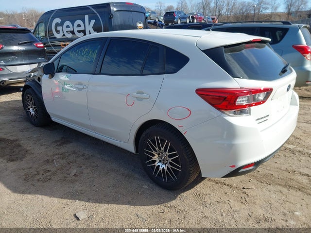 44518989 :رقم المزاد ، 4S3GTAB65M3714031 vin ، 2021 Subaru Impreza 5-door مزاد بيع