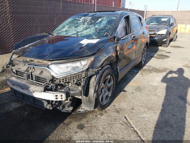 Honda CR-V 2017 7FARW1H84HE010117 Image 2