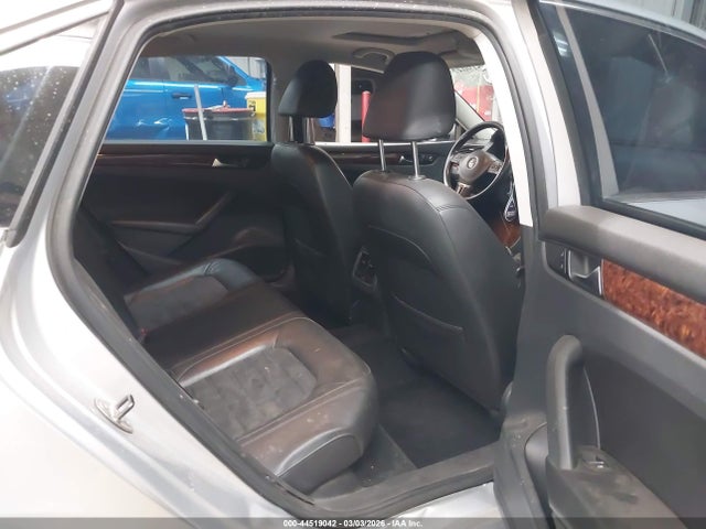 44519042 :رقم المزاد ، 1VWCN7A33DC134938 vin ، 2013 Volkswagen Passat 2.0l Tdi Sel Premium مزاد بيع
