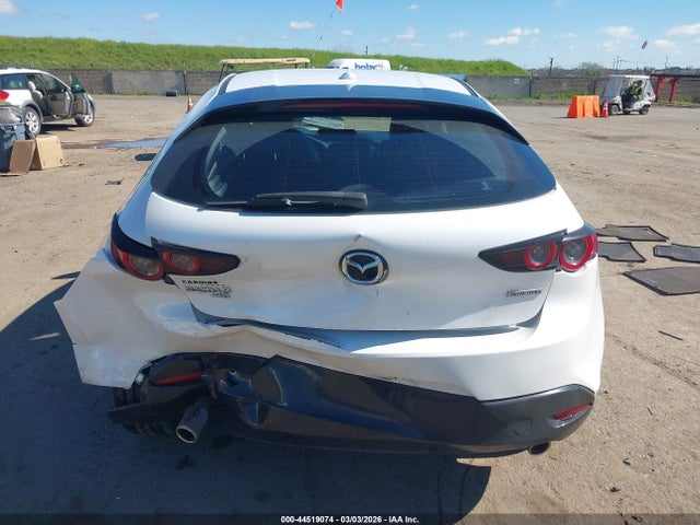 Продаж на аукціоні авто 2019 Mazda Mazda3 Preferred Package, vin: JM1BPBMM7K1143716, номер лоту: 44519074