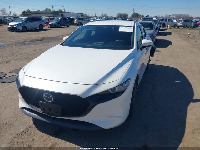 Продаж на аукціоні авто 2019 Mazda Mazda3 Preferred Package, vin: JM1BPBMM7K1143716, номер лоту: 44519074