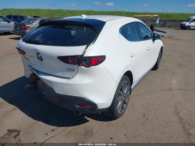 Продаж на аукціоні авто 2019 Mazda Mazda3 Preferred Package, vin: JM1BPBMM7K1143716, номер лоту: 44519074