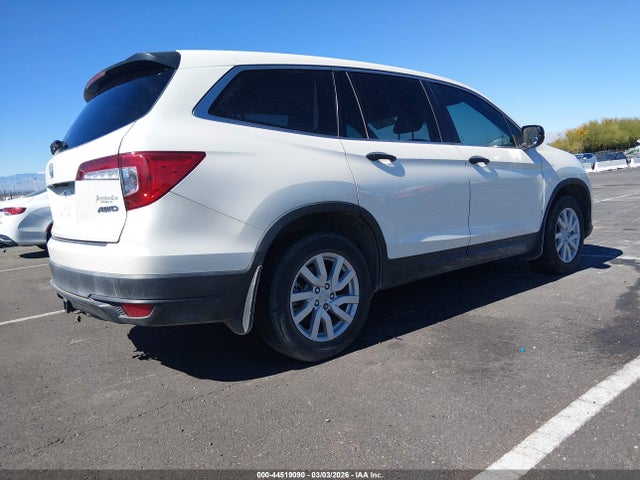 Honda PILOT LX 2019 5FNYF6H13KB085826 Image 4