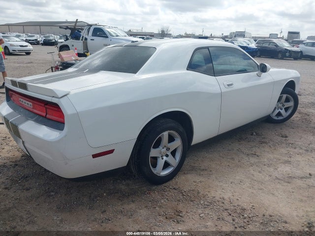 44519108 :رقم المزاد ، 2B3CJ4DVXAH110334 vin ، 2010 Dodge Challenger Se مزاد بيع