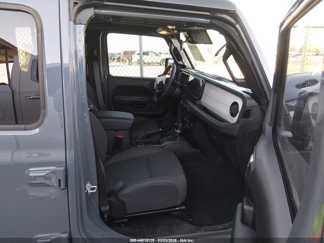 44519129 :رقم المزاد ، 1C4PJXDG2SW629254 vin ، 2025 Jeep Wrangler 4-door Summit 4x4 مزاد بيع