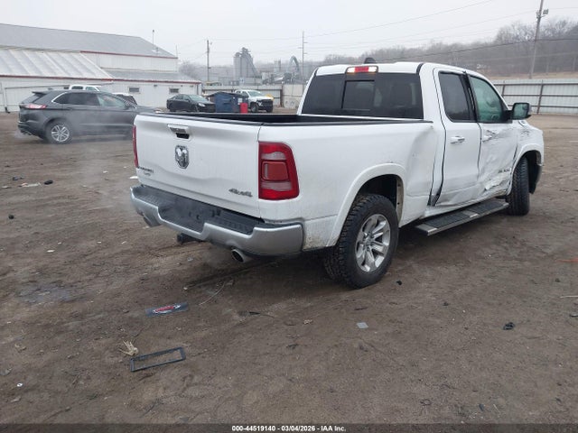 1C6SRFDT1LN227492 RAM 1500 Laramie 4x4 6&#039;4 Box