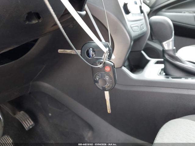 1FMCU0GD1HUD09633 Ford ESCAPE SE