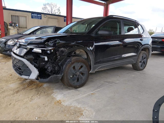 44519171 :رقم المزاد ، 3VV5C7B2XSM086603 vin ، 2025 Volkswagen Taos 1.5t S مزاد بيع