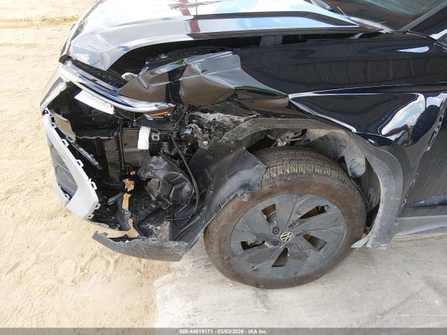 44519171 :رقم المزاد ، 3VV5C7B2XSM086603 vin ، 2025 Volkswagen Taos 1.5t S مزاد بيع