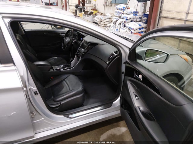 2011 HYUNDAI SONATA 5NPEC4AB1BH277833 Photo 4