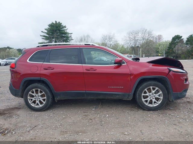 1C4PJMCBXGW345382 Jeep Cherokee Latitude