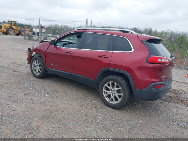 1C4PJMCBXGW345382 Jeep Cherokee Latitude