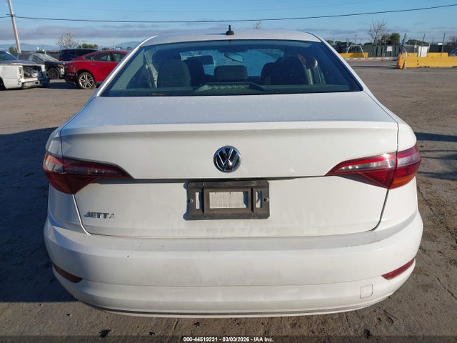 2019 Volkswagen Jetta 1.4t R-line/1.4t S/1.4t Se მანქანა იყიდება აუქციონზე, vin: 3VWC57BUXKM082078, აუქციონის ნომერი: 44519231