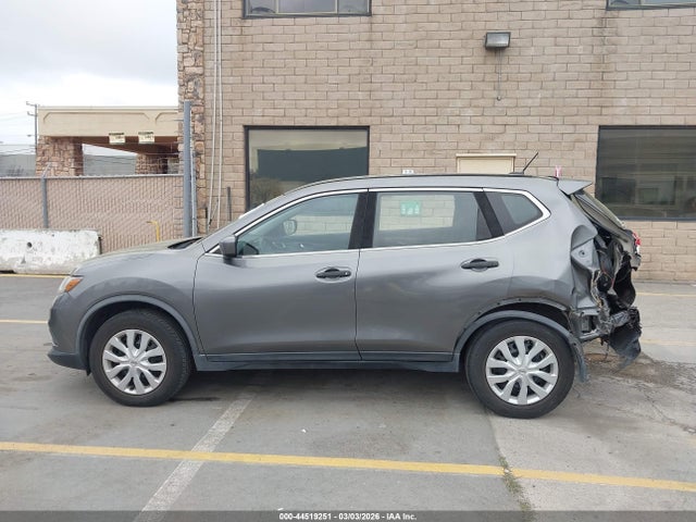 JN8AT2MV6GW140563 Nissan ROGUE S