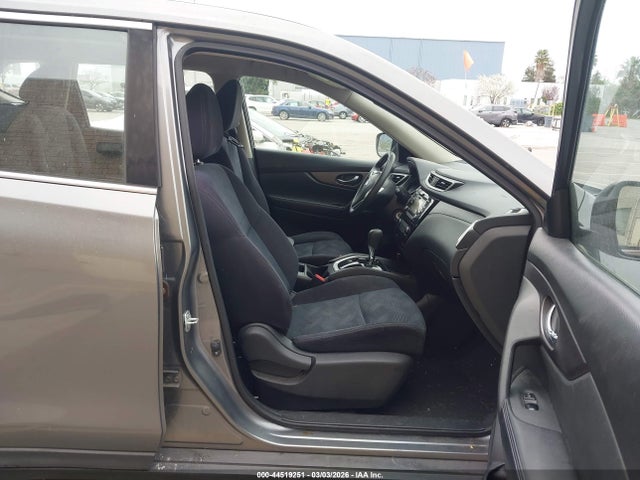 JN8AT2MV6GW140563 Nissan ROGUE S