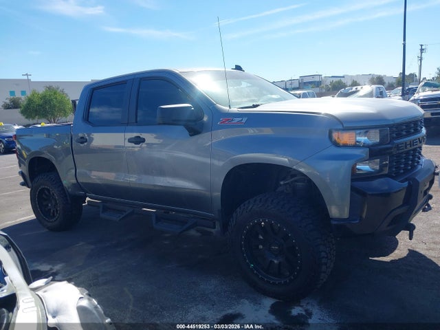 1GCPYCEF3MZ246533 Chevrolet Silverado 1500 4wd Short Bed Custom Trail Boss