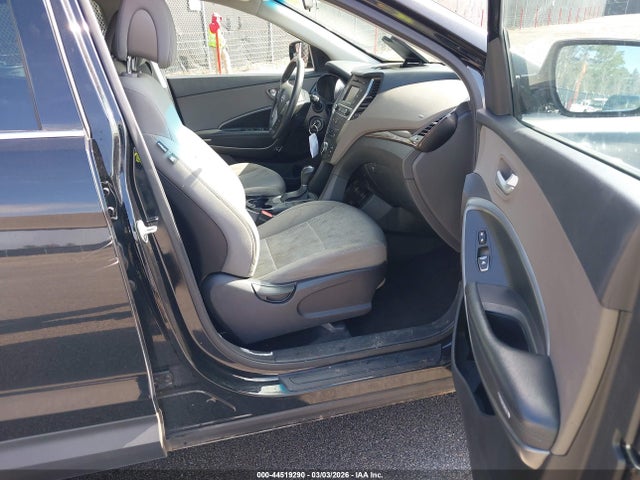 44519290 :رقم المزاد ، 5NMZT3LB1HH046333 vin ، 2017 Hyundai Santa Fe Sport 2.4l مزاد بيع