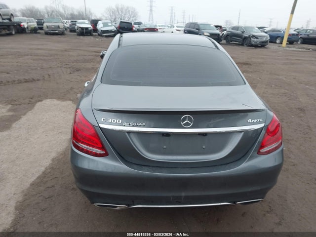Aukcja sprzedaży 2018 Mercedes-benz C 300 4matic, vin: 55SWF4KB6JU257180, numer aukcji: 44519298