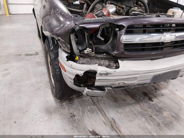 1999 CHEVROLET TRACKER 2CNBJ13C1X6900999 Photo 5