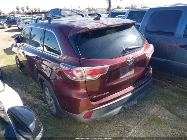 Toyota Highlander Le Plus V6 2015 5TDBKRFH4FS218260 Image 3