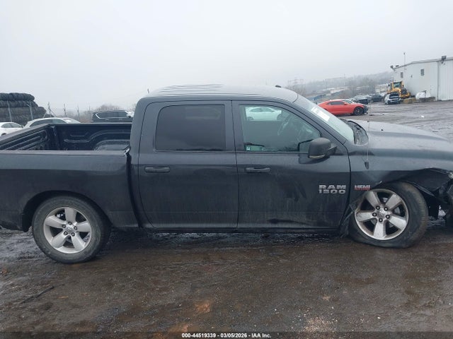 Продажа на аукционе авто 2015 Ram 1500 Express, vin: 3C6RR7KT7FG700543, номер лота: 44519339