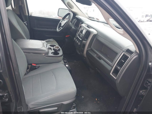 Продажа на аукционе авто 2015 Ram 1500 Express, vin: 3C6RR7KT7FG700543, номер лота: 44519339