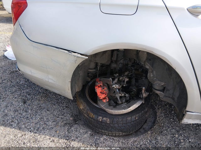 2011 BMW 750LI WBAKC8C5XBC431773 Photo 5