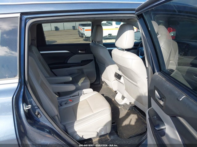 5TDJZRFH4KS945447 Toyota Highlander Xle
