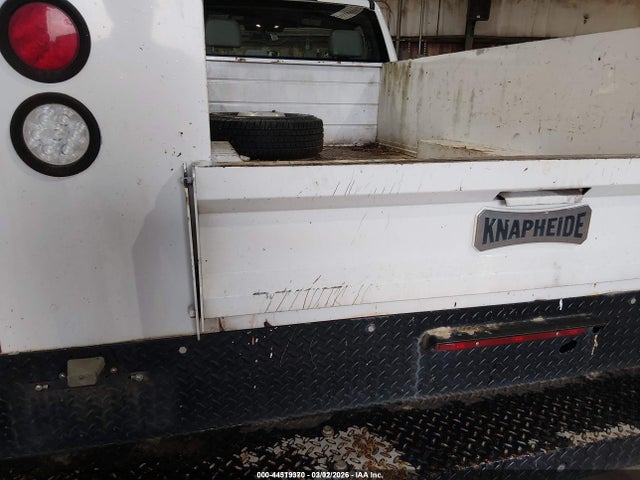 Ford F-350 Chassis Xl 2017 1FDRF3G66HED72745 Image 12