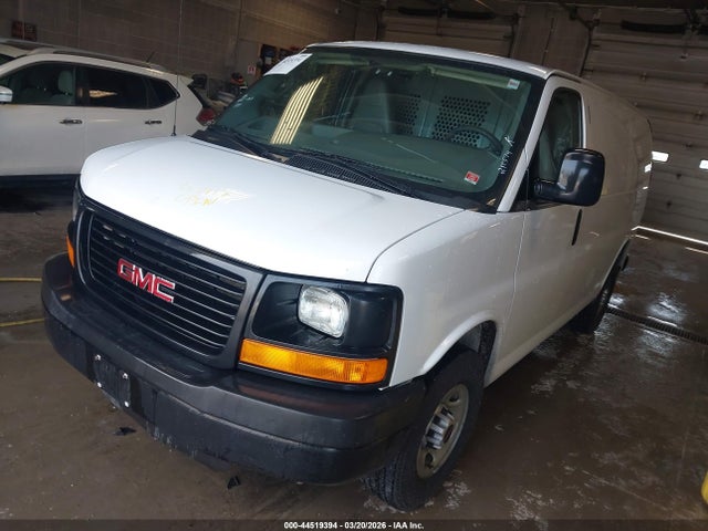 44519394 :رقم المزاد ، 1GTZ7GFG2G1218574 vin ، 2016 Gmc Savana 3500 Work Van مزاد بيع
