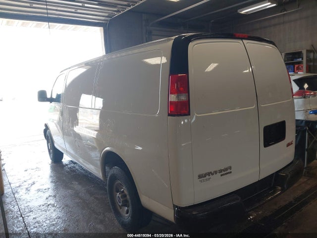 44519394 :رقم المزاد ، 1GTZ7GFG2G1218574 vin ، 2016 Gmc Savana 3500 Work Van مزاد بيع