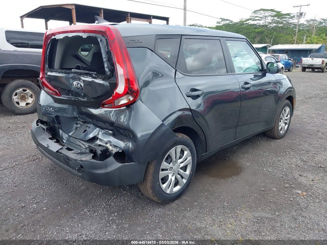 KNDJ23AU4L7717370 KIA SOUL LX