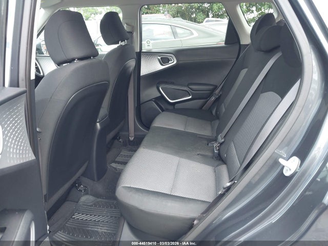 KNDJ23AU4L7717370 KIA SOUL LX