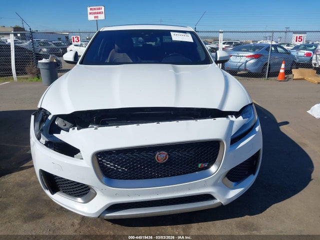 SADCM2BV2HA076836 Jaguar F-PACE S