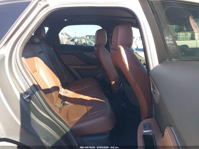 SADCM2BV2HA076836 Jaguar F-PACE S