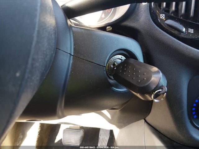 2019 RAM PROMASTER CITY ZFBHRFAB7K6M14536 Photo 10