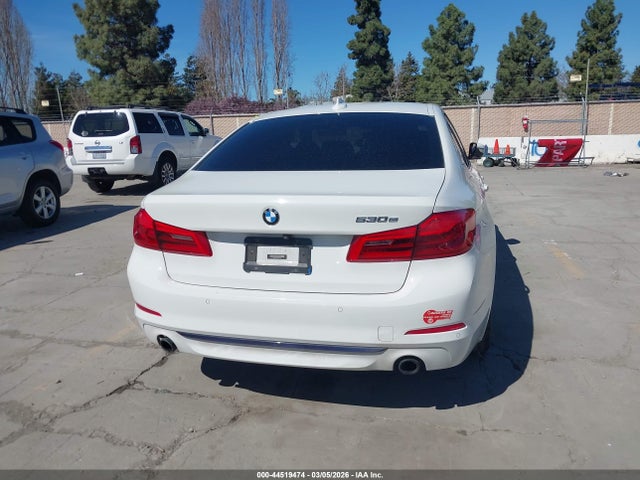 2018 Bmw 530e Iperformance მანქანა იყიდება აუქციონზე, vin: WBAJA9C56JB251301, აუქციონის ნომერი: 44519474