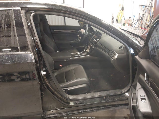 Продаж на аукціоні авто 2022 Honda Accord Sport, vin: 1HGCV1F31NA070440, номер лоту: 44519476