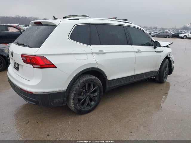 2024 VOLKSWAGEN TIGUAN 3VV3B7AX7RM170122 Photo 3
