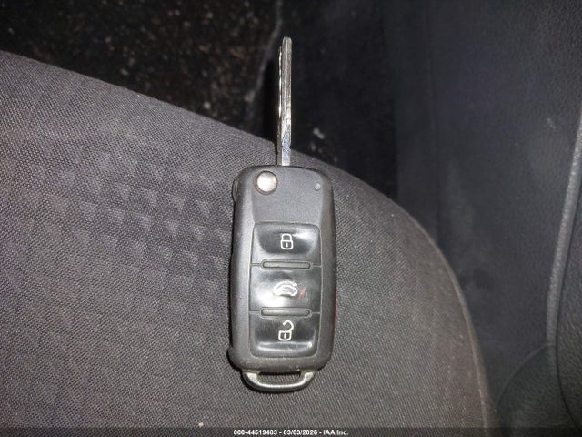 44519483 :رقم المزاد ، 3VW267AJ2GM346899 vin ، 2016 Volkswagen Jetta 1.4t S مزاد بيع