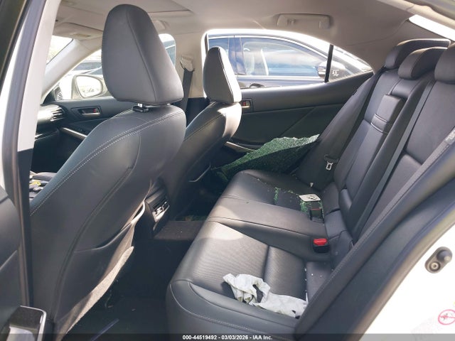 44519492 :رقم المزاد ، JTHBA1D28H5061200 vin ، 2017 Lexus Is 200t مزاد بيع