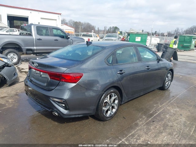 Продажа на аукционе авто 2021 Kia Forte Lxs, vin: 3KPF24AD7ME397524, номер лота: 44519519