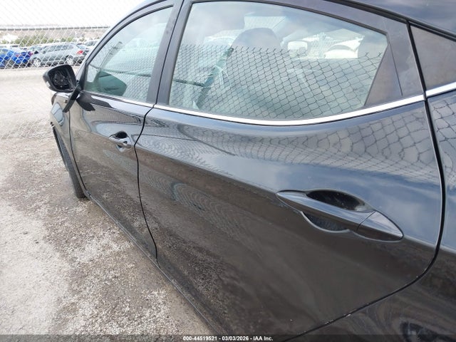 2015 Hyundai Elantra Sport მანქანა იყიდება აუქციონზე, vin: KMHDH4AHXFU250347, აუქციონის ნომერი: 44519521