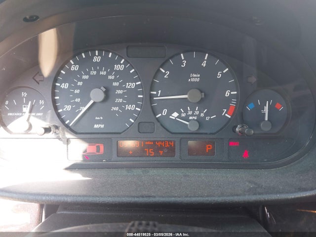 44519525 :رقم المزاد ، WBABW33446PX88320 vin ، 2006 Bmw 325ci مزاد بيع